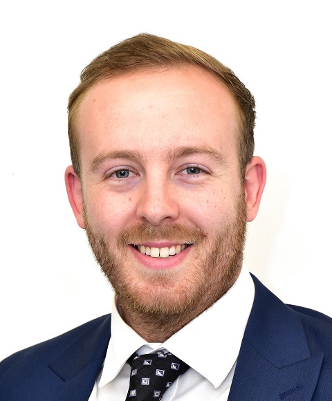 James Fox, Sales Manager